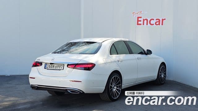 Mercedes-Benz E-Class 2021 — Şəkil 2/20