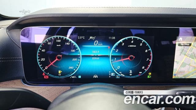 Mercedes-Benz E-Class 2021 — Şəkil 8/20