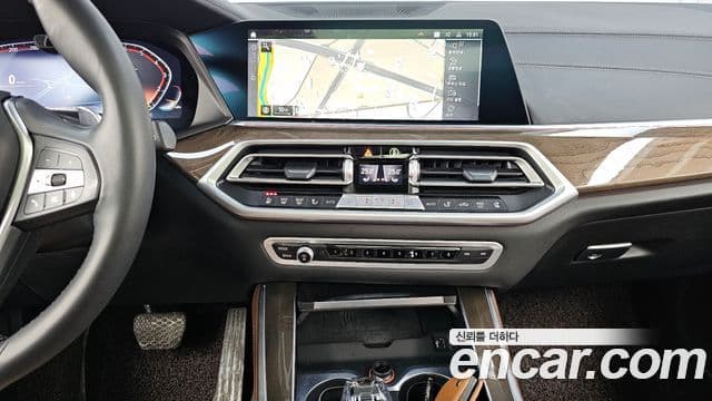 BMW X5 2023 — фото 14 из 20