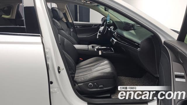 Genesis Electrified G80 2020 — Şəkil 11/20