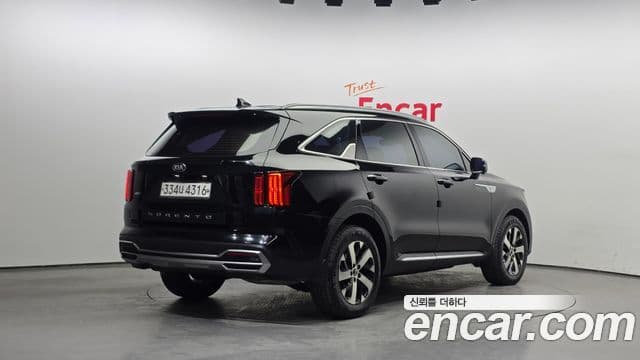 Kia Sorento 2020 — ფოტო 2/20