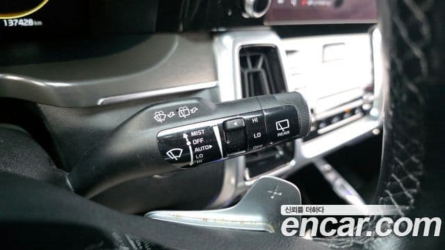 Kia Sorento 2020 — ფოტო 15/20