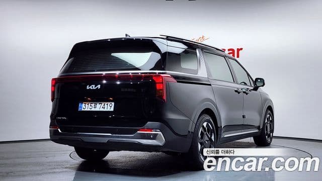 Kia Carnival 2025 — Photo 16/20