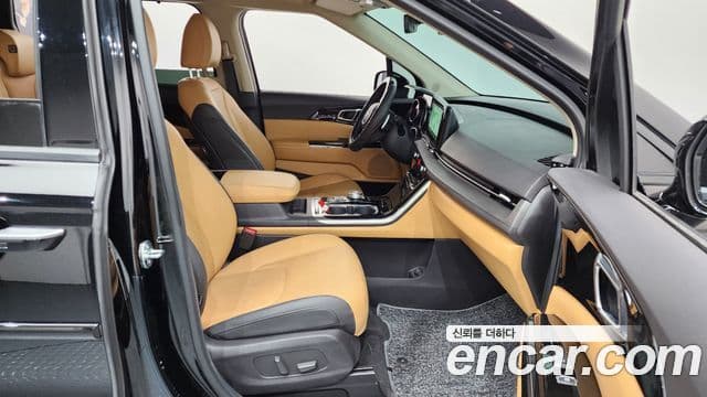 Kia Carnival 2023 — Фото 11/20