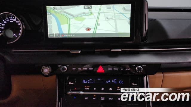 Kia Carnival 2023 — Фото 14/20