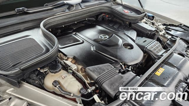 Mercedes-Benz GLS-Class 2020 — ფოტო 6/20