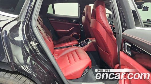 Porsche Panamera 2018 — Photo 9/20