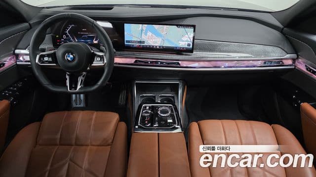 BMW 7 Series 2024 — ფოტო 7/20