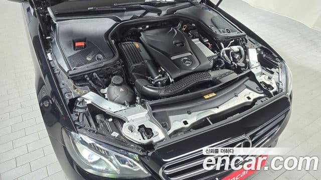 Mercedes-Benz E-Class 2020 — Şəkil 6/20