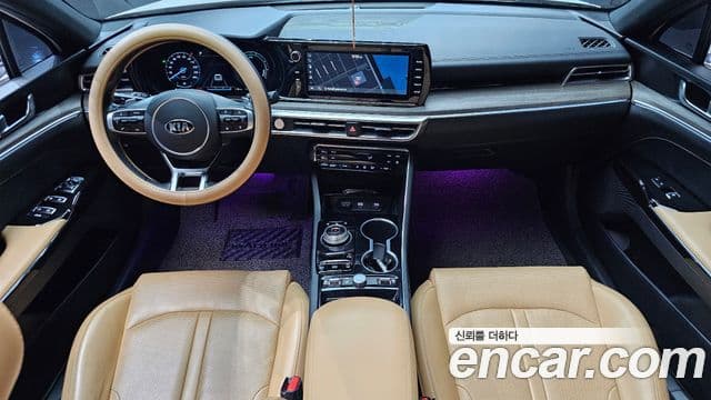 Kia K5 2020 — ფოტო 7/20