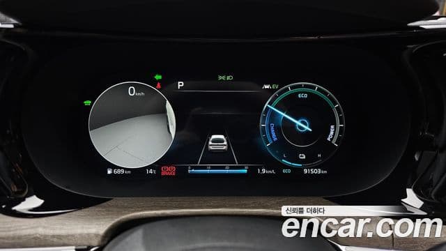 Kia K5 2020 — ფოტო 8/20