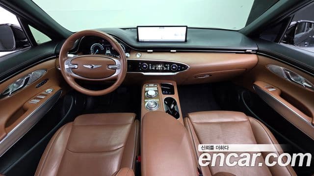 Genesis GV70 2022 — ფოტო 7/20