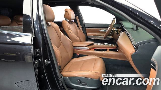 Genesis GV70 2022 — ფოტო 10/20