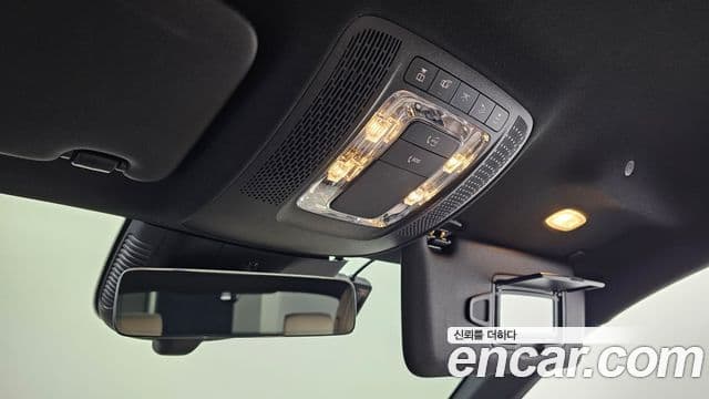Mercedes-Benz A-Class 2025 — ფოტო 19/20
