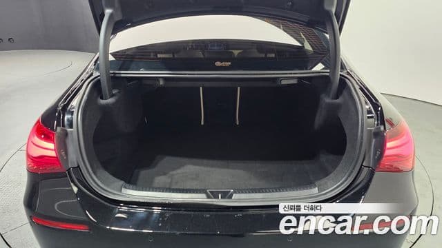 Mercedes-Benz A-Class 2025 — ფოტო 20/20