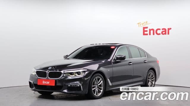 BMW 5 Series 2018 — Şəkil 1/20