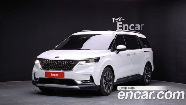 Kia Carnival 2020 — Фото 1/20