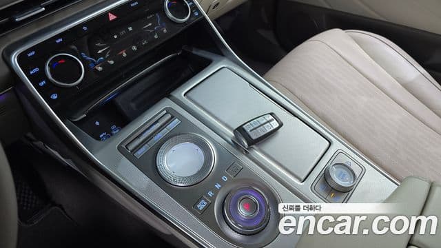 Genesis GV80 2020 — Şəkil 9/20