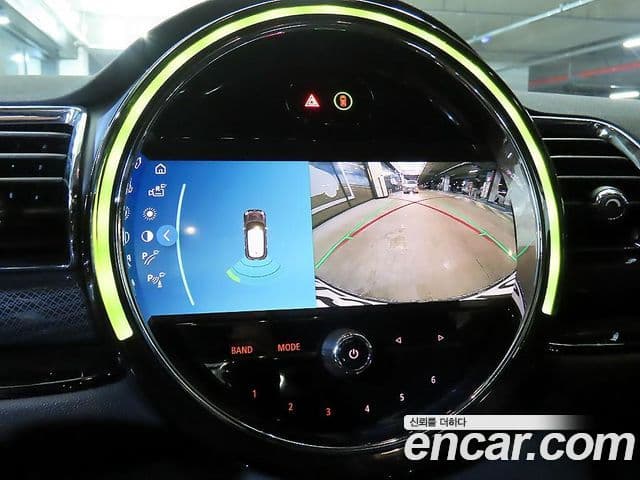Mini Cooper Clubman 2021 — Şəkil 11/19