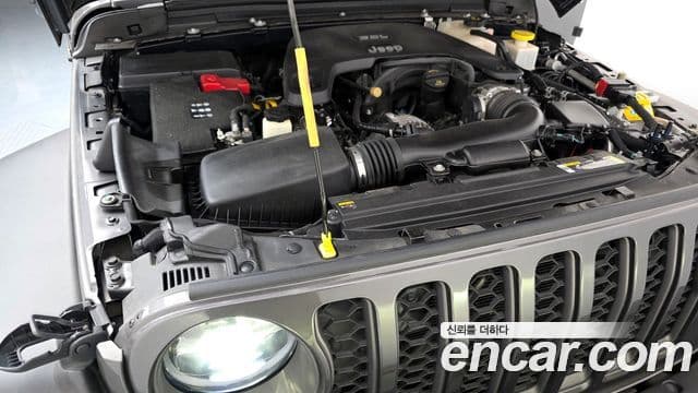 Jeep Gladiator 2021 — Şəkil 18/20