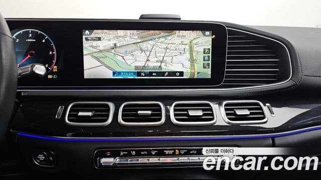 Mercedes-Benz GLE-Class 2023 — Фото 14/20
