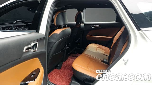 Kia Sportage 2021 — фото 12 из 20
