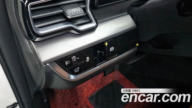 Kia Sportage 2021 — фото 16 из 20