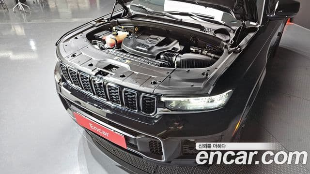 Jeep Grand Cherokee 2023 — Şəkil 6/20
