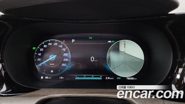 Kia K5 2020 — ფოტო 8/20