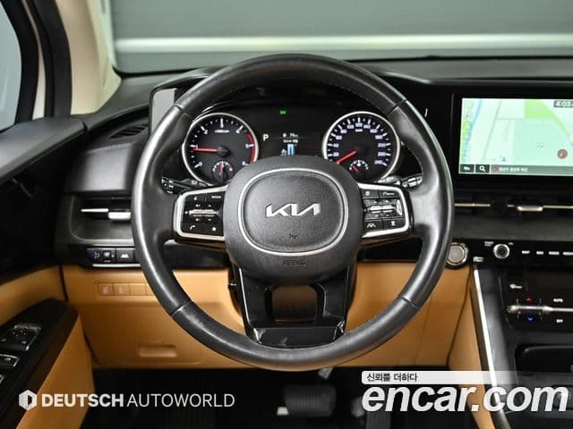 Kia Carnival 2022 — Şəkil 17/20