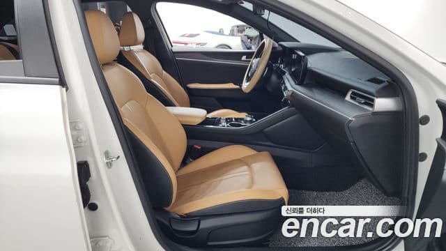 Kia K5 2020 — Şəkil 11/20
