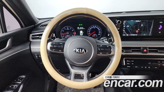 Kia K5 2020 — Şəkil 13/20