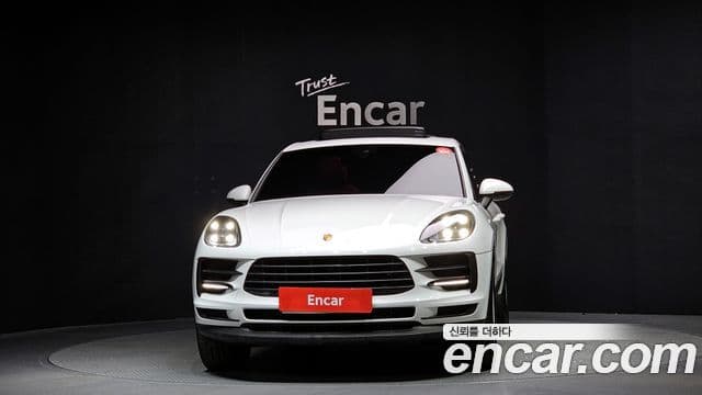 Porsche Macan 2021 — Şəkil 18/20