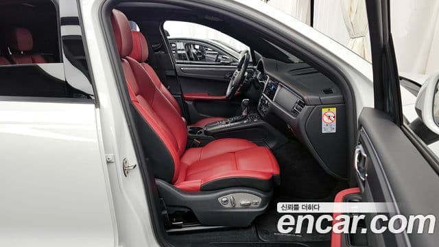 Porsche Macan 2021 — Şəkil 2/20