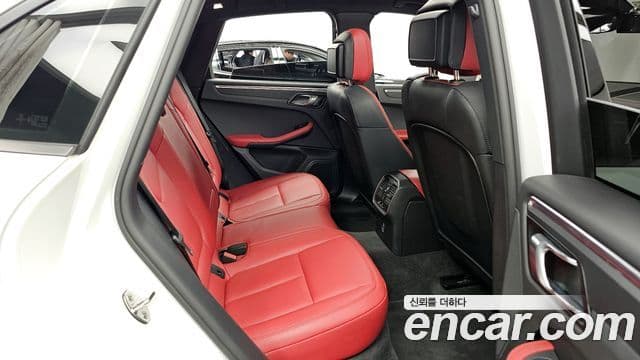 Porsche Macan 2021 — Şəkil 20/20