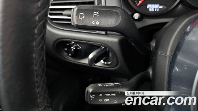 Porsche Macan 2021 — Şəkil 3/20