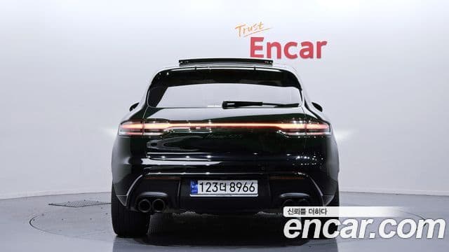 Porsche Macan 2022 — Şəkil 4/20