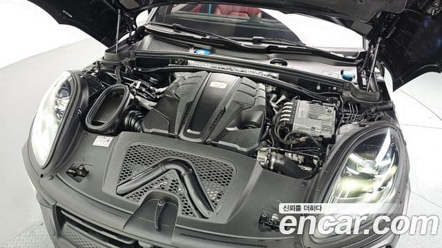 Porsche Macan 2022 — Şəkil 6/20