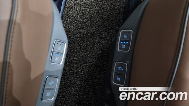 Hyundai Staria 2022 — ფოტო 19/20