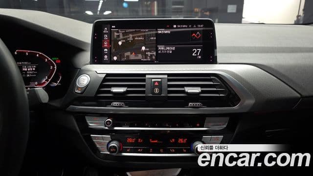 BMW X4 2020 — ფოტო 16/20