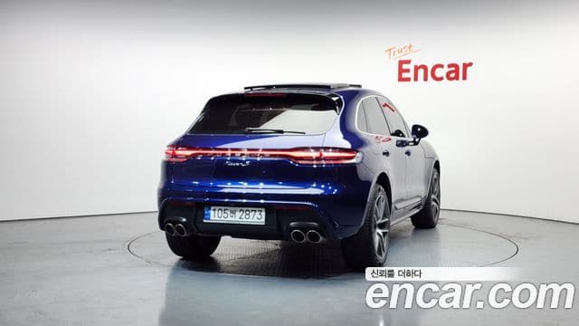 Porsche Macan 2022 — Şəkil 18/20