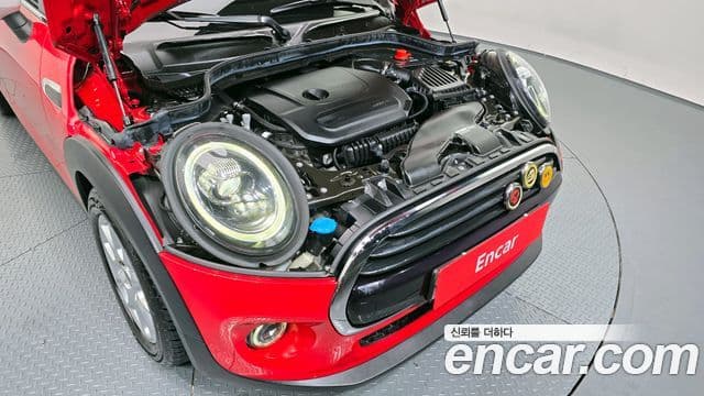 Mini Cooper 2020 — ფოტო 6/20