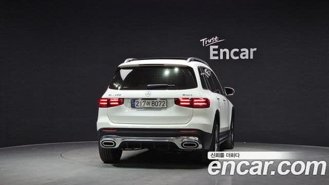 Mercedes-Benz GLB-Class 2024 — Şəkil 4/20