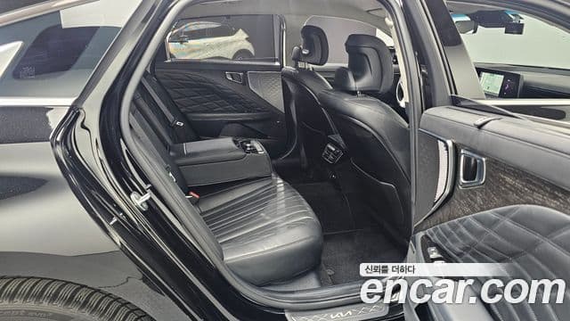 Kia K8 2022 — Şəkil 12/20