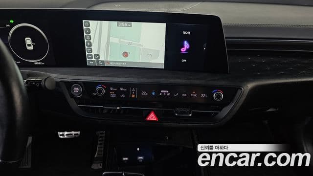 Kia K8 2022 — Şəkil 15/20