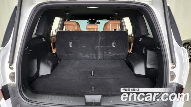 Hyundai Santa Fe 2023 — Şəkil 19/20