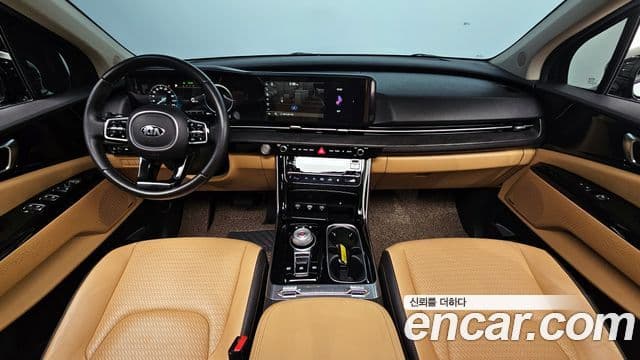 Kia Carnival 2020 — фото 7 из 20