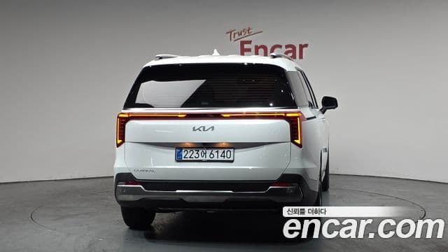 Kia Carnival 2025 — ფოტო 4/20