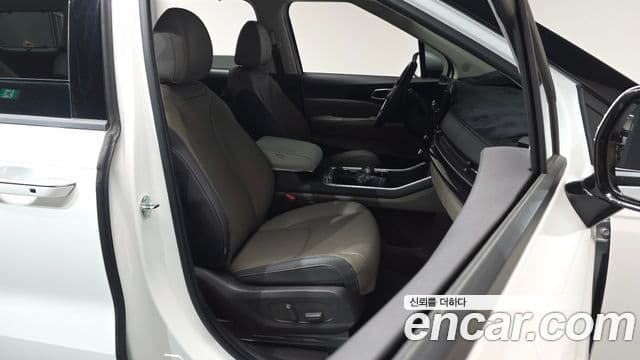 Kia Carnival 2025 — ფოტო 10/20