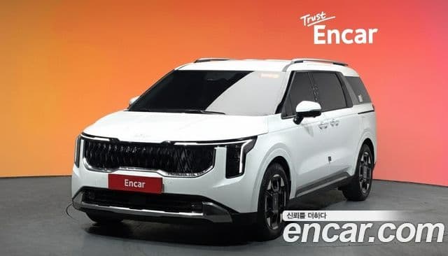 Kia Carnival 2025 — ფოტო 1/20